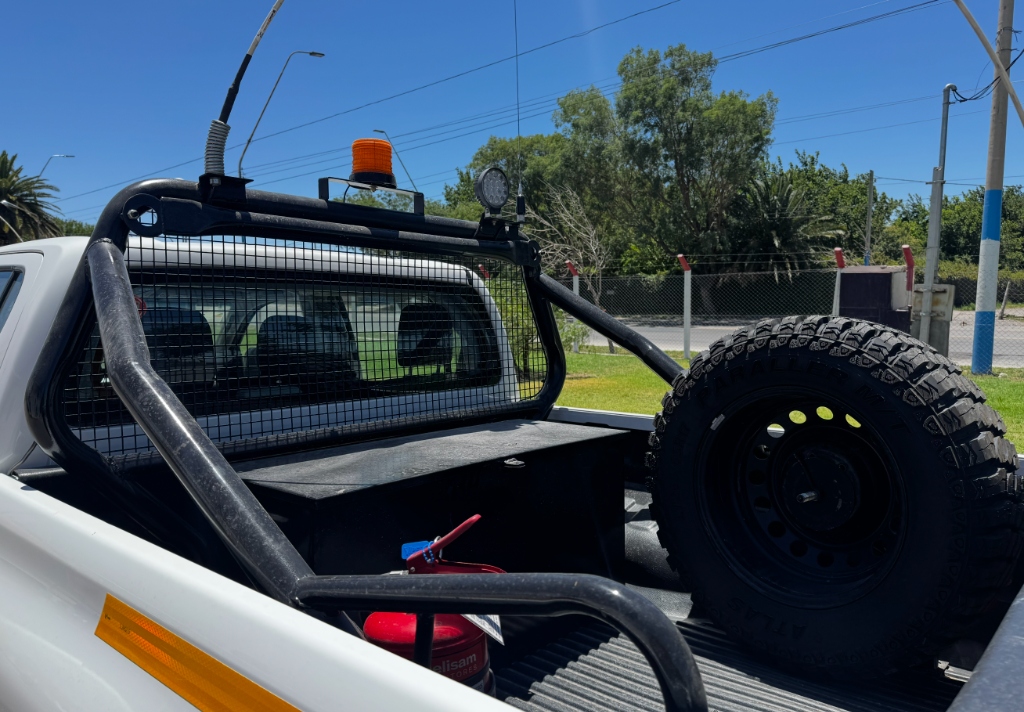 Roll bar y equipamiento