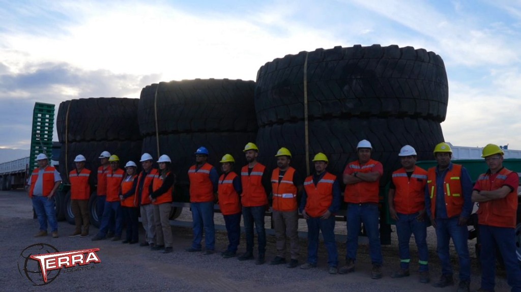 Equipo Terra Logística en operación